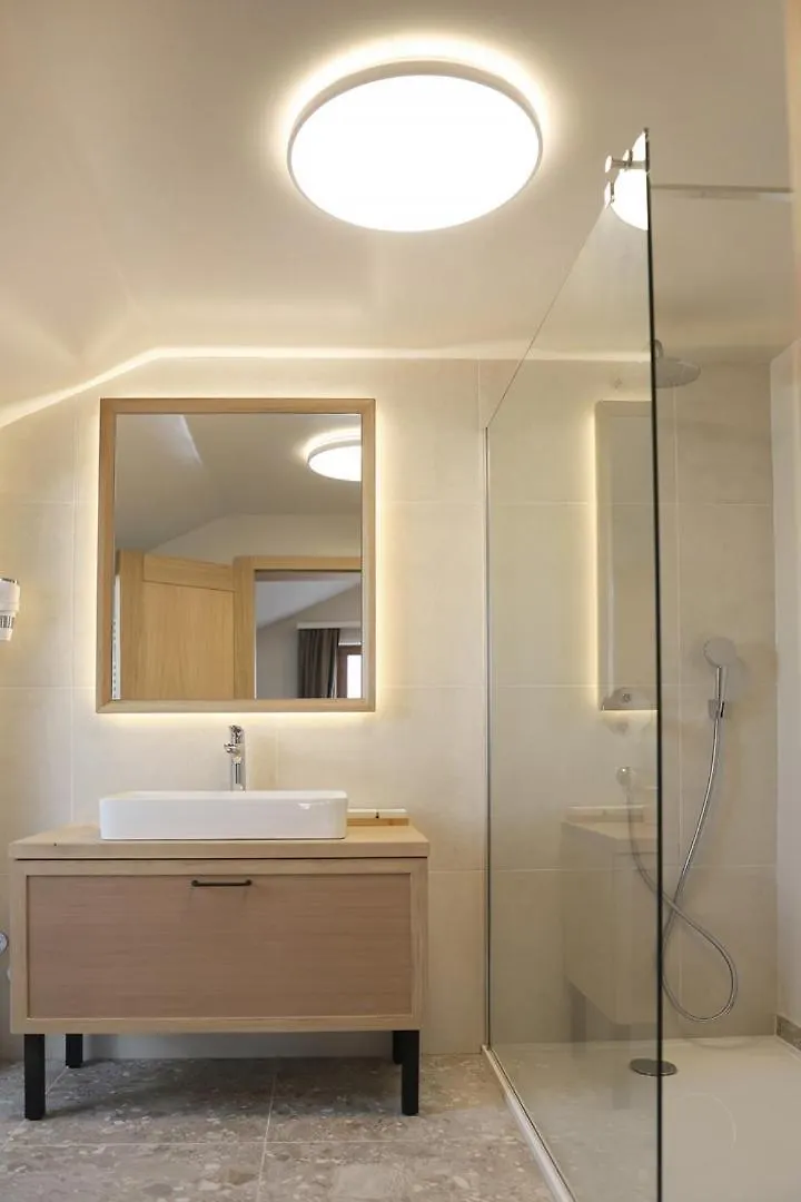 مالينسكا Bracera Inn