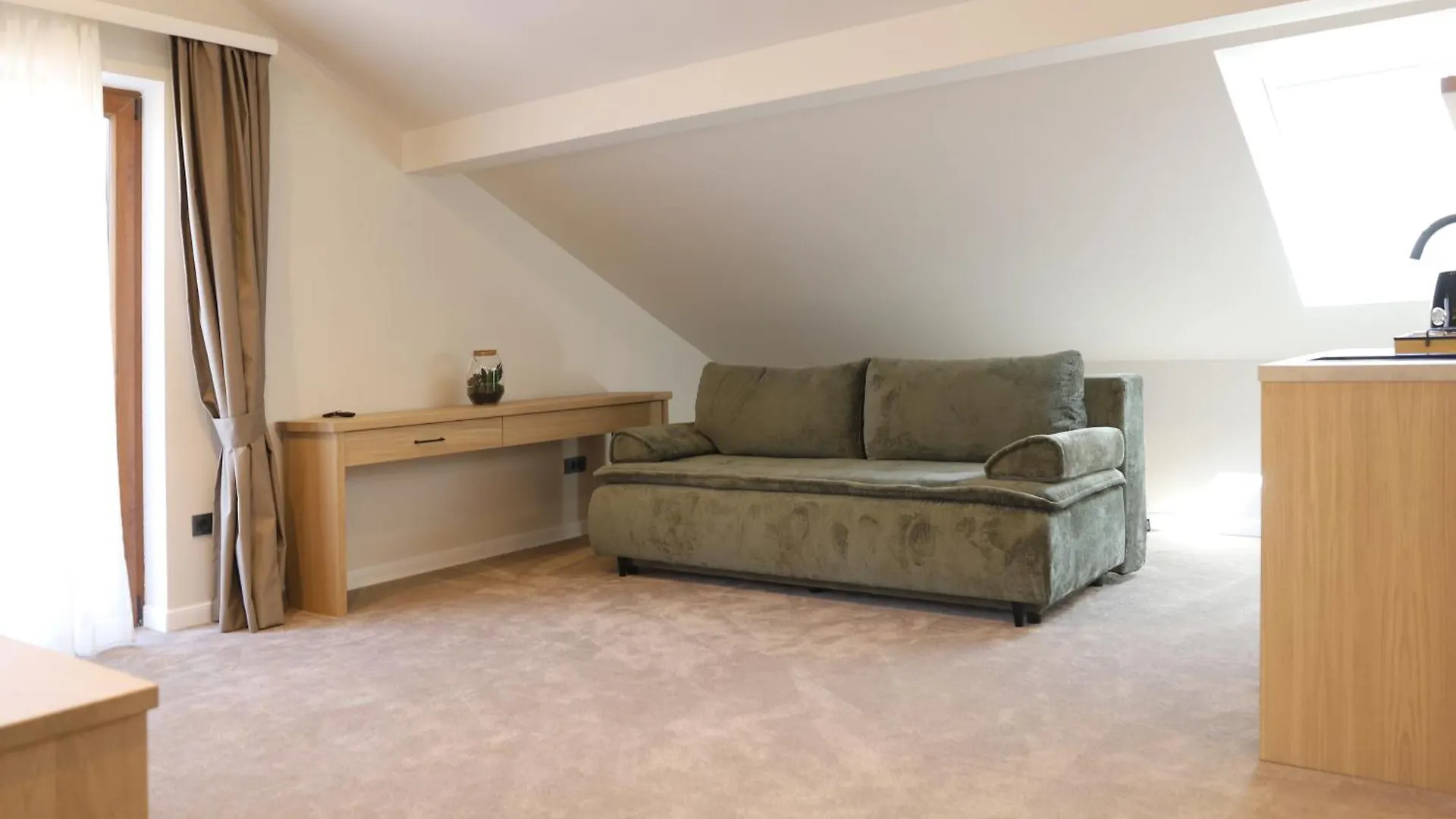 مالينسكا Bracera Inn فندق مبيت وإفطار