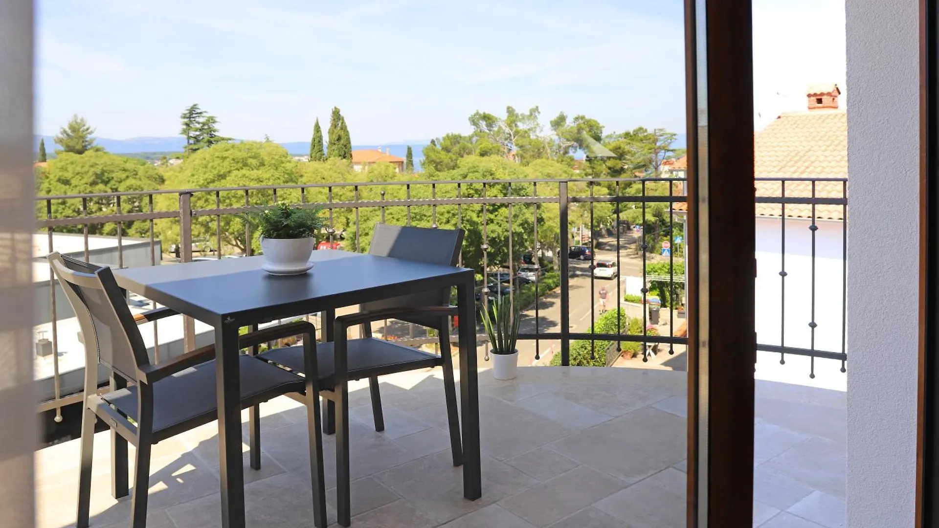 Bracera Inn Malinska Bed & Breakfast