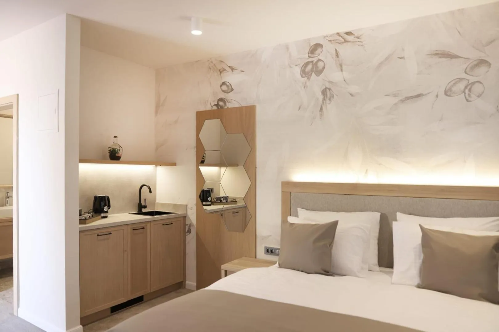 مالينسكا Bracera Inn 0*,